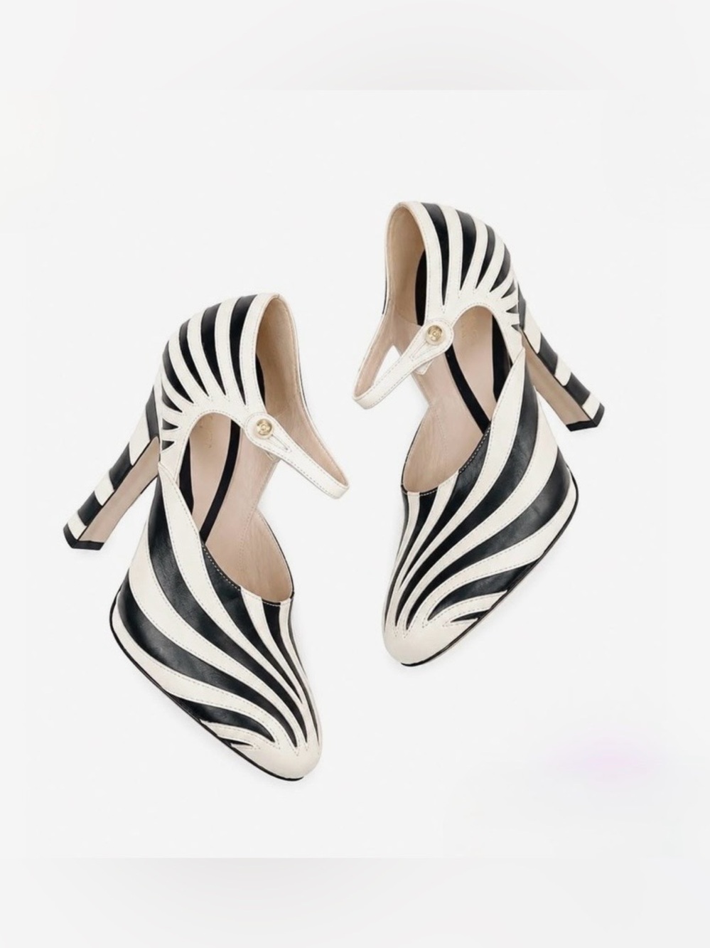 Gucci Zebra Mary Jane pumps in box - Picture 6 of 9